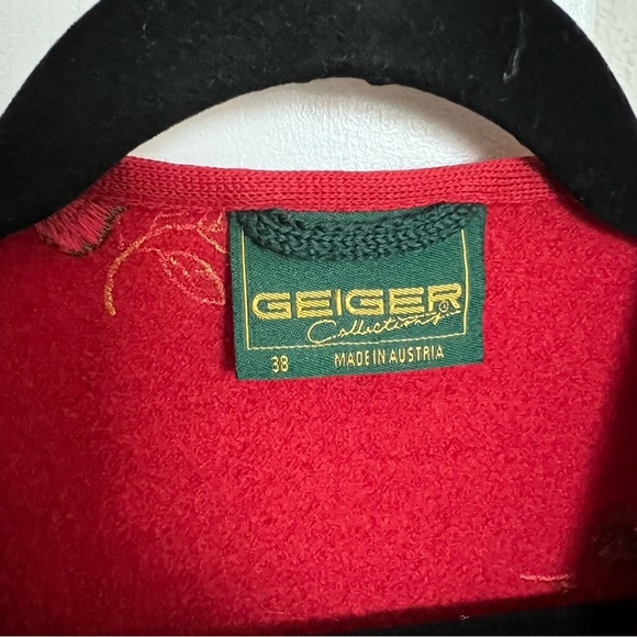 Vintage Geiger Red Wool Holiday Festive Coat Size 38 - Picture 10 of 13